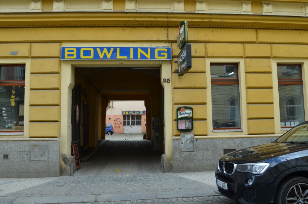 Swing Bowling Prag